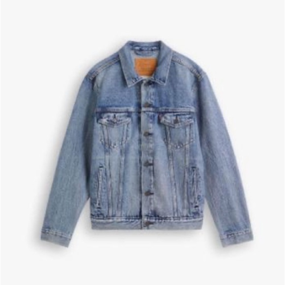 Levi’s trucker jacket